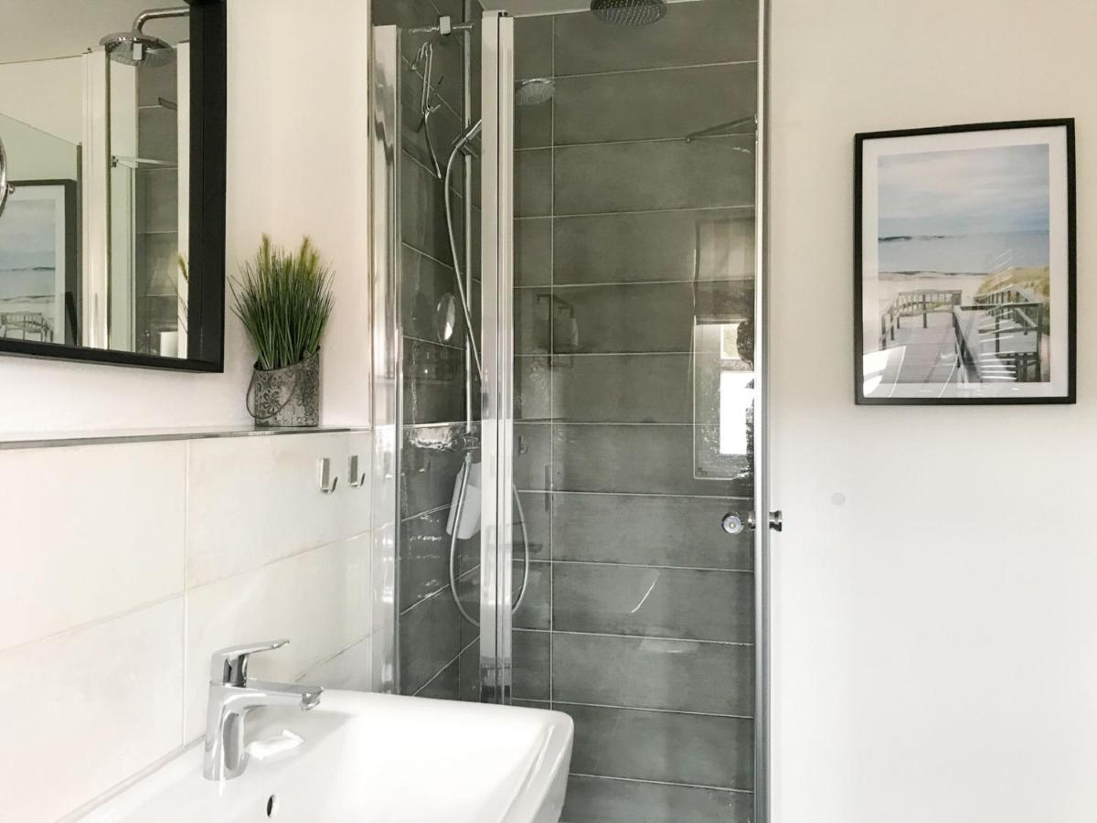Feriendorf Rugana - Komfortplus Appartement Mit 1 Schlafzimmer A03 Dranske Ngoại thất bức ảnh